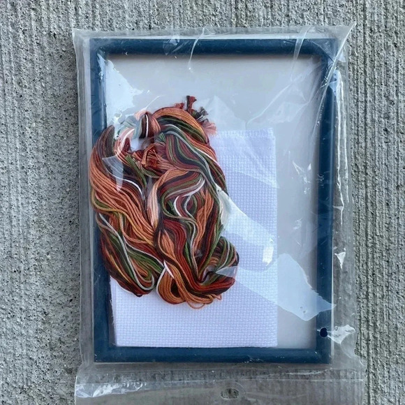 Vintage Golden Bee Tiger Cross Stitch Kit Big Cat Safari African Lion - Picture 2 of 2